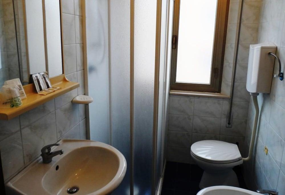 רימיני Hotel La Dolce Vita מראה חיצוני תמונה