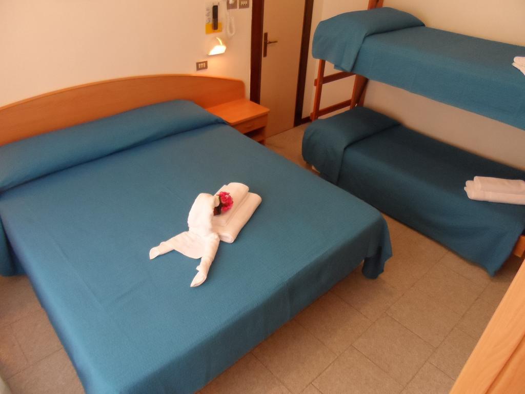 רימיני Hotel La Dolce Vita חדר תמונה