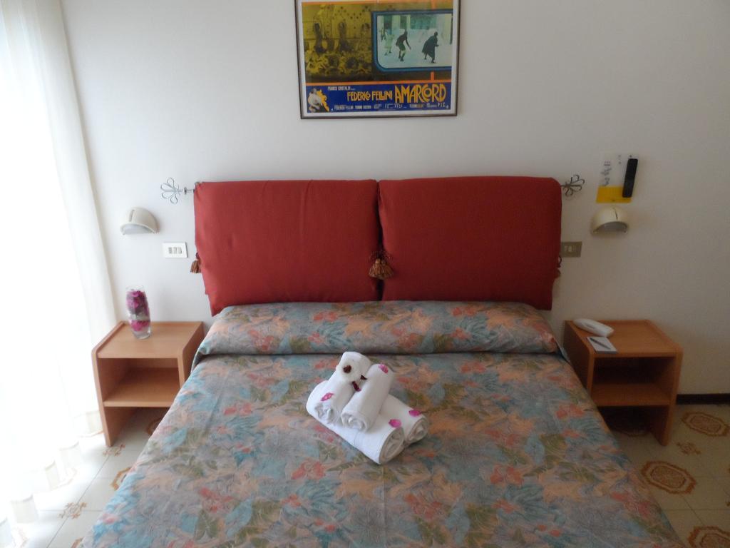 רימיני Hotel La Dolce Vita מראה חיצוני תמונה