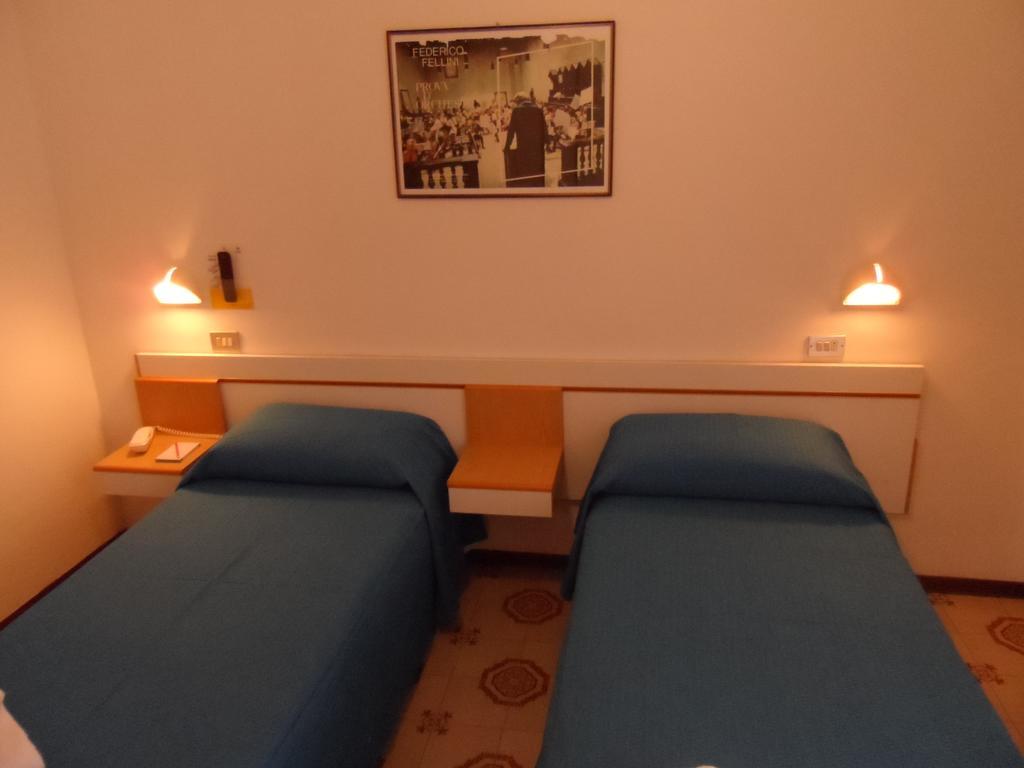 רימיני Hotel La Dolce Vita מראה חיצוני תמונה